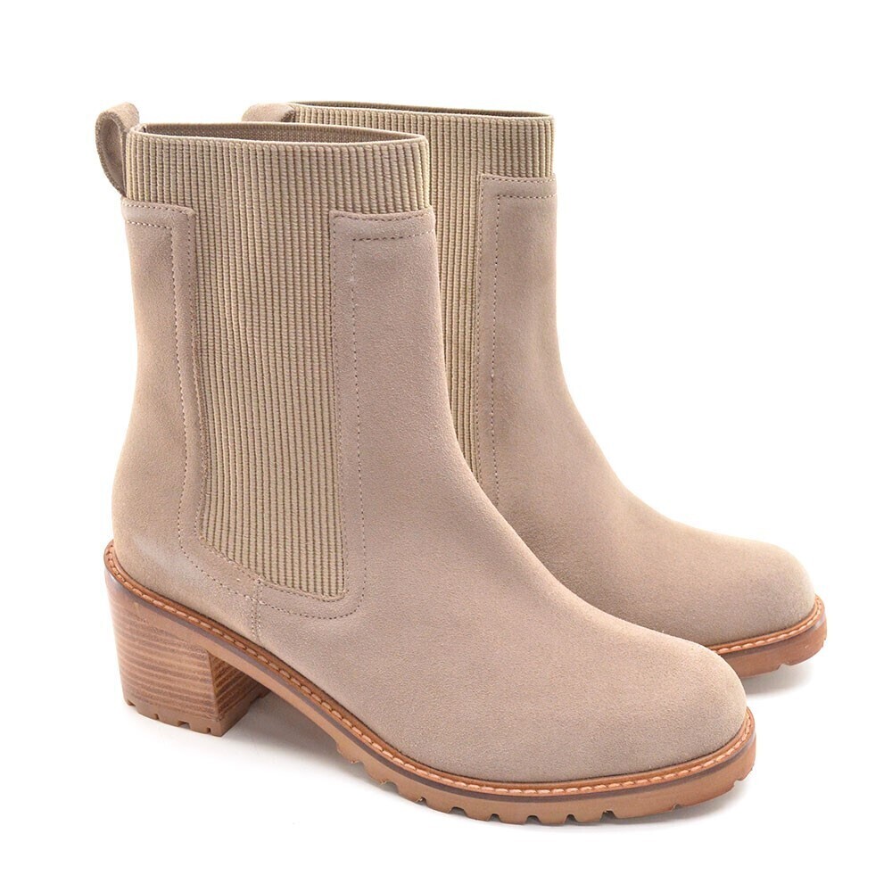 Anthropologie Seychelles Far Fetched Suede Chelsea Boots 10 M New